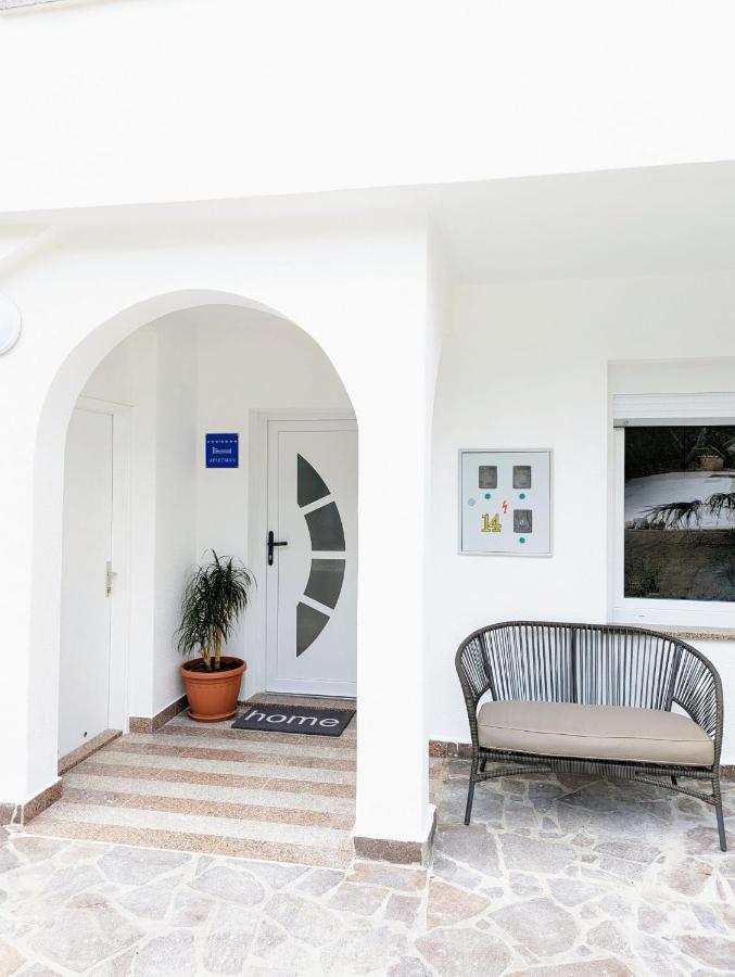 Kricin Sea Apartment Baska  Exterior photo